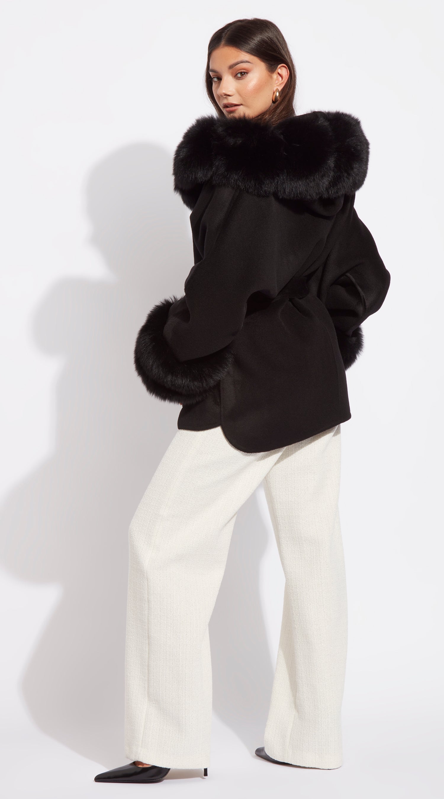 The London Cashmere & Fur Collar & Double Cuffed Coat - Black