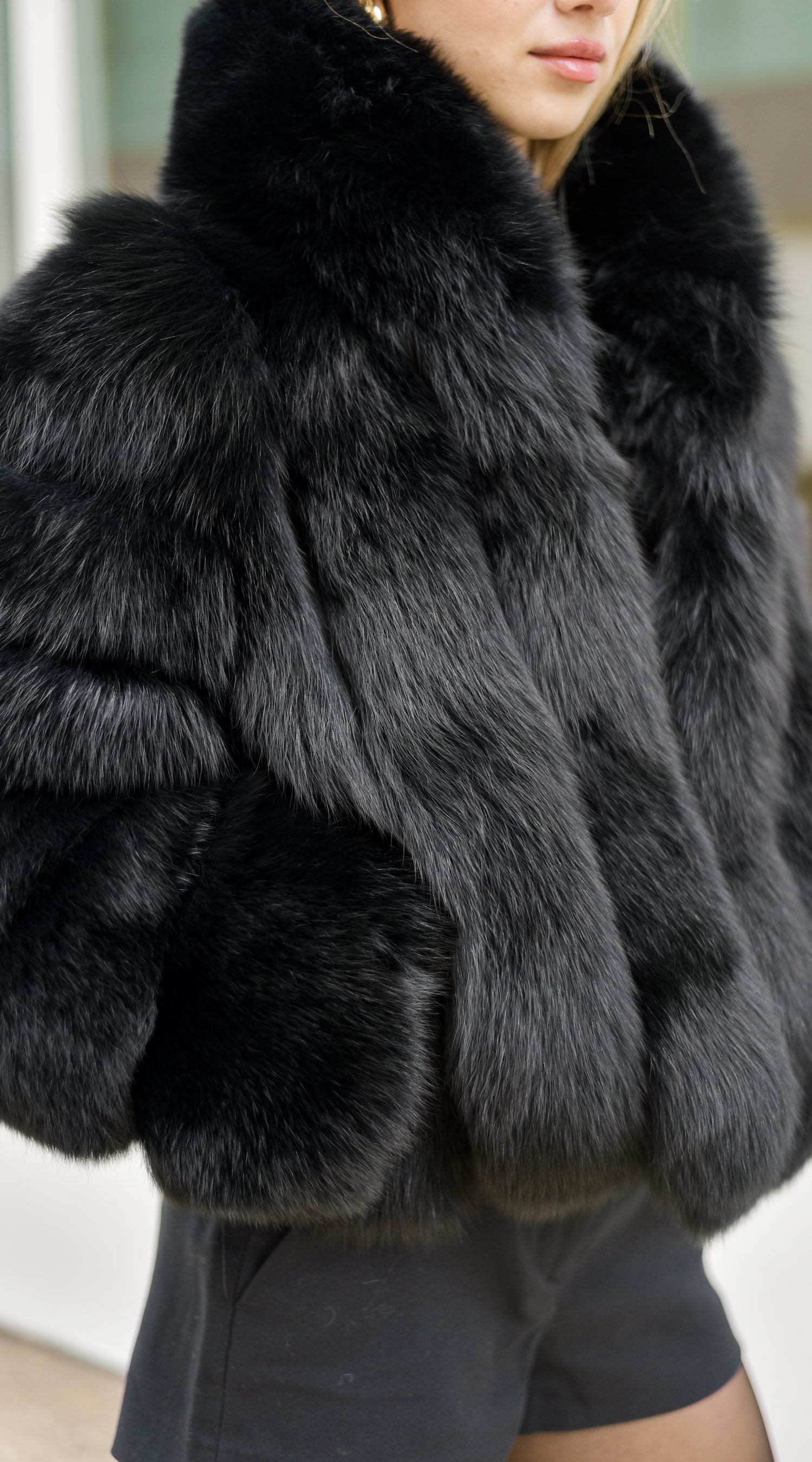 Supreme Luxy  Fox Fur Collared Coat - Black