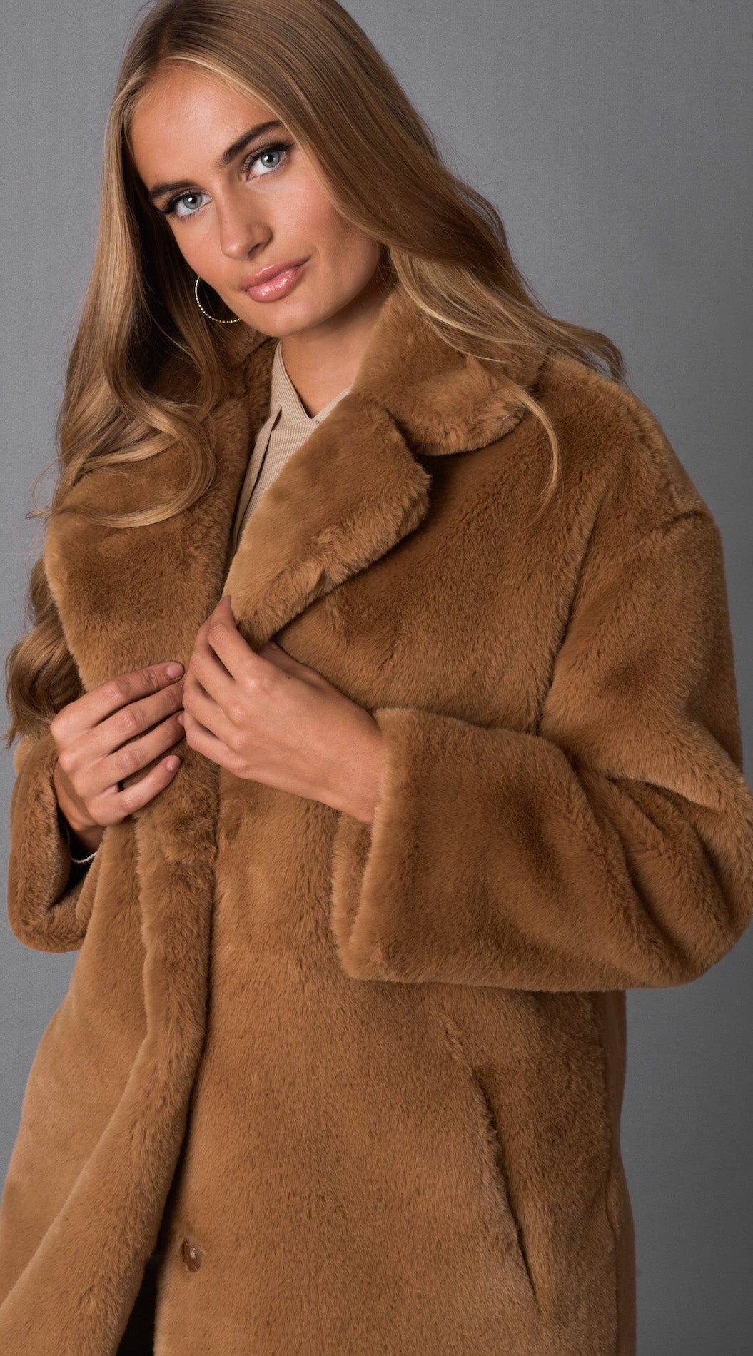 Luxy Faux Fur Midi Coat - Tan