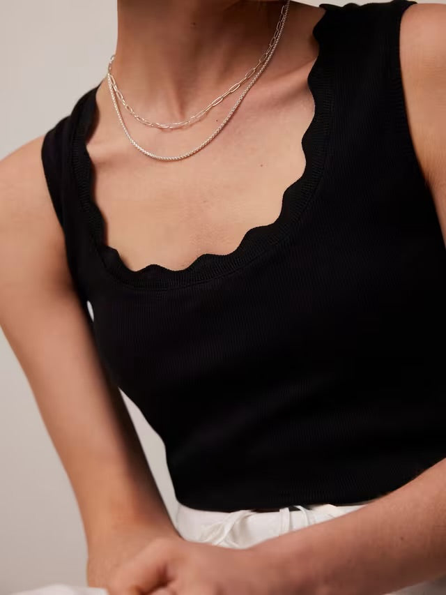 Luxy Scalloped Vest