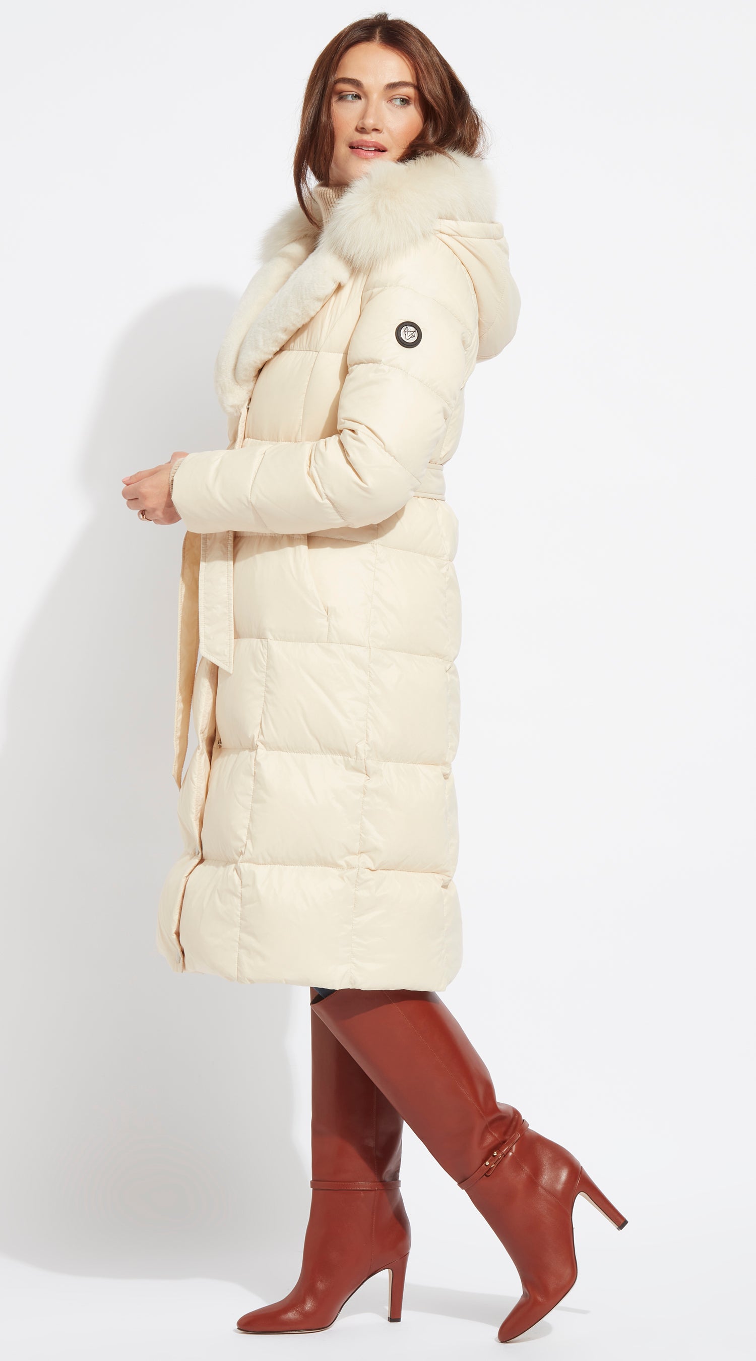 Luxy Lapel Collar Water-Repellent Down Coat - Ecru