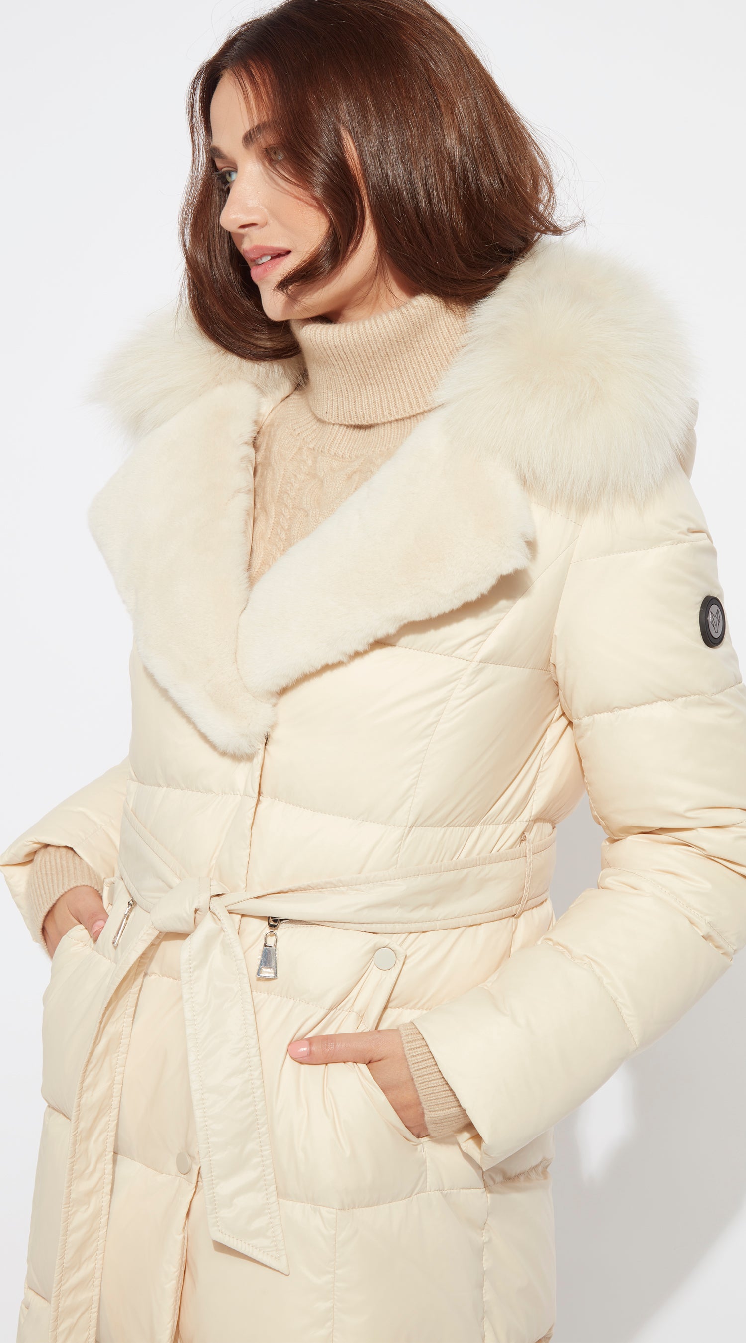 Luxy Lapel Collar Water-Repellent Down Coat - Ecru