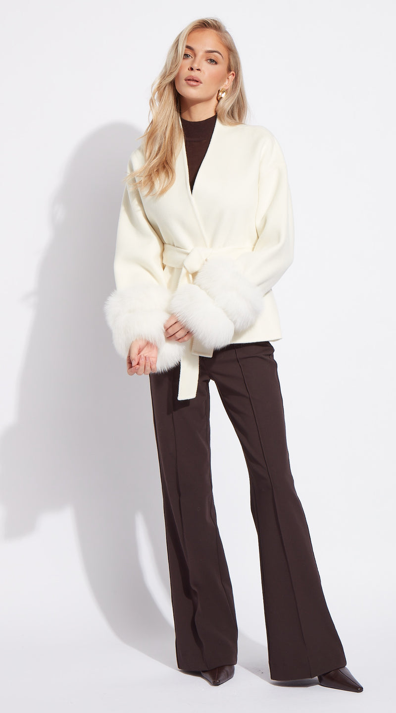 Luxy Cashmere Cropped Double Cuffed Coat - Ivory