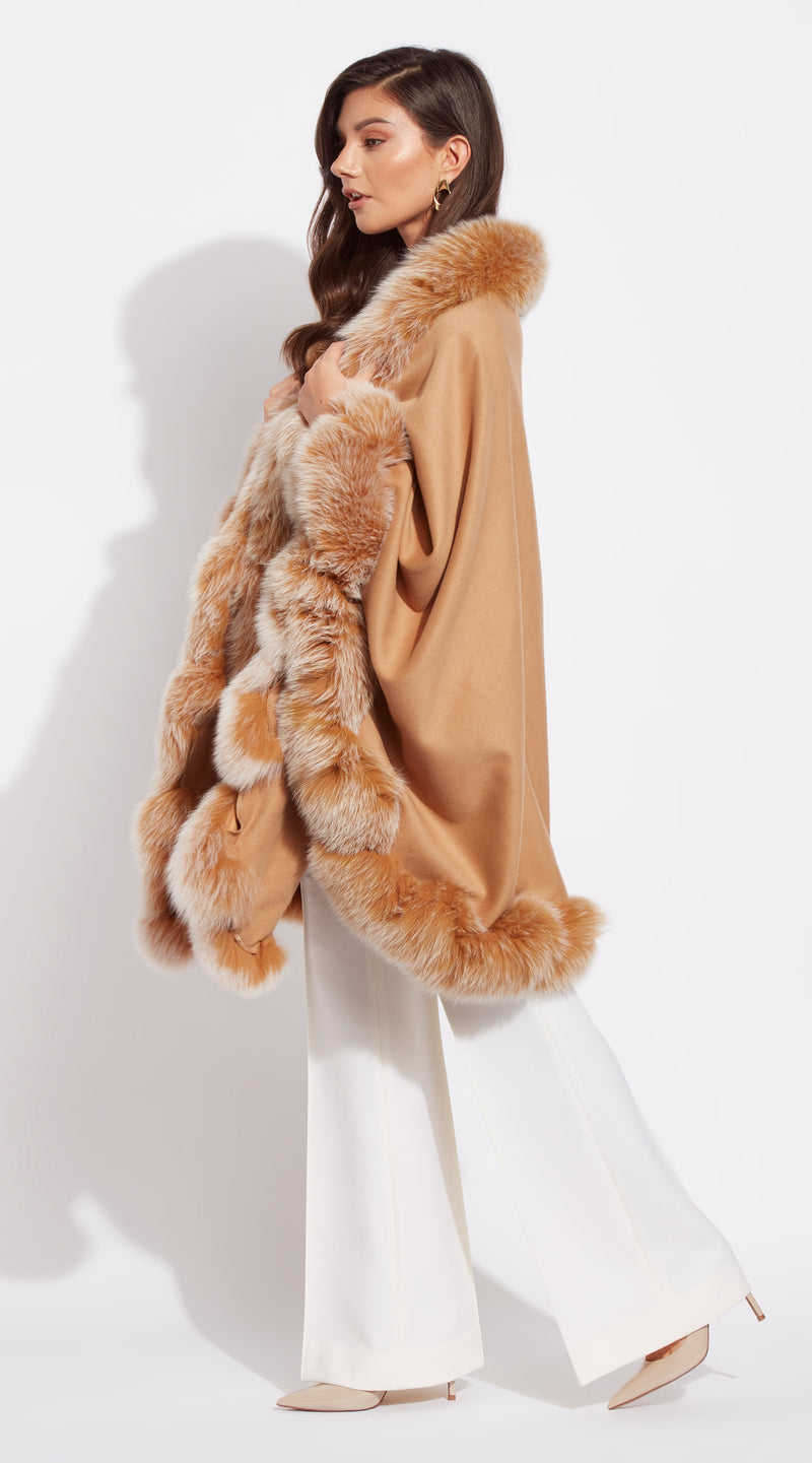 The Luxy Cashmere & Spiral Cape - Light Camel & Frost