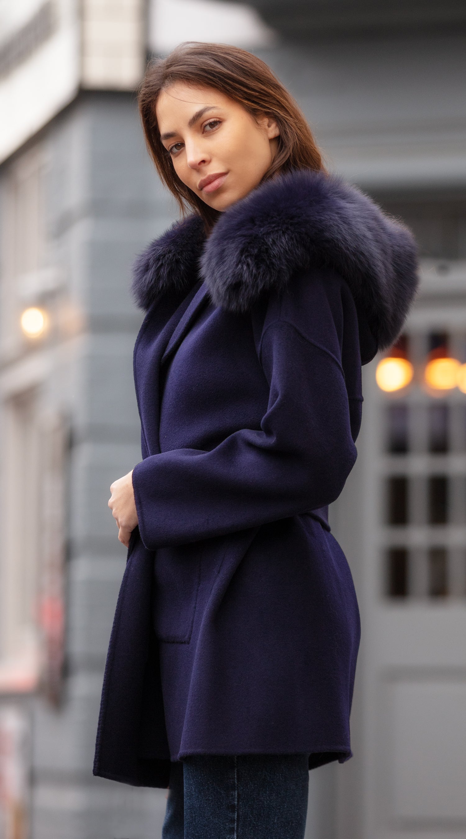 Elegant Fur Hat in Black Warm Ladies Faux Fur Hat Premium 