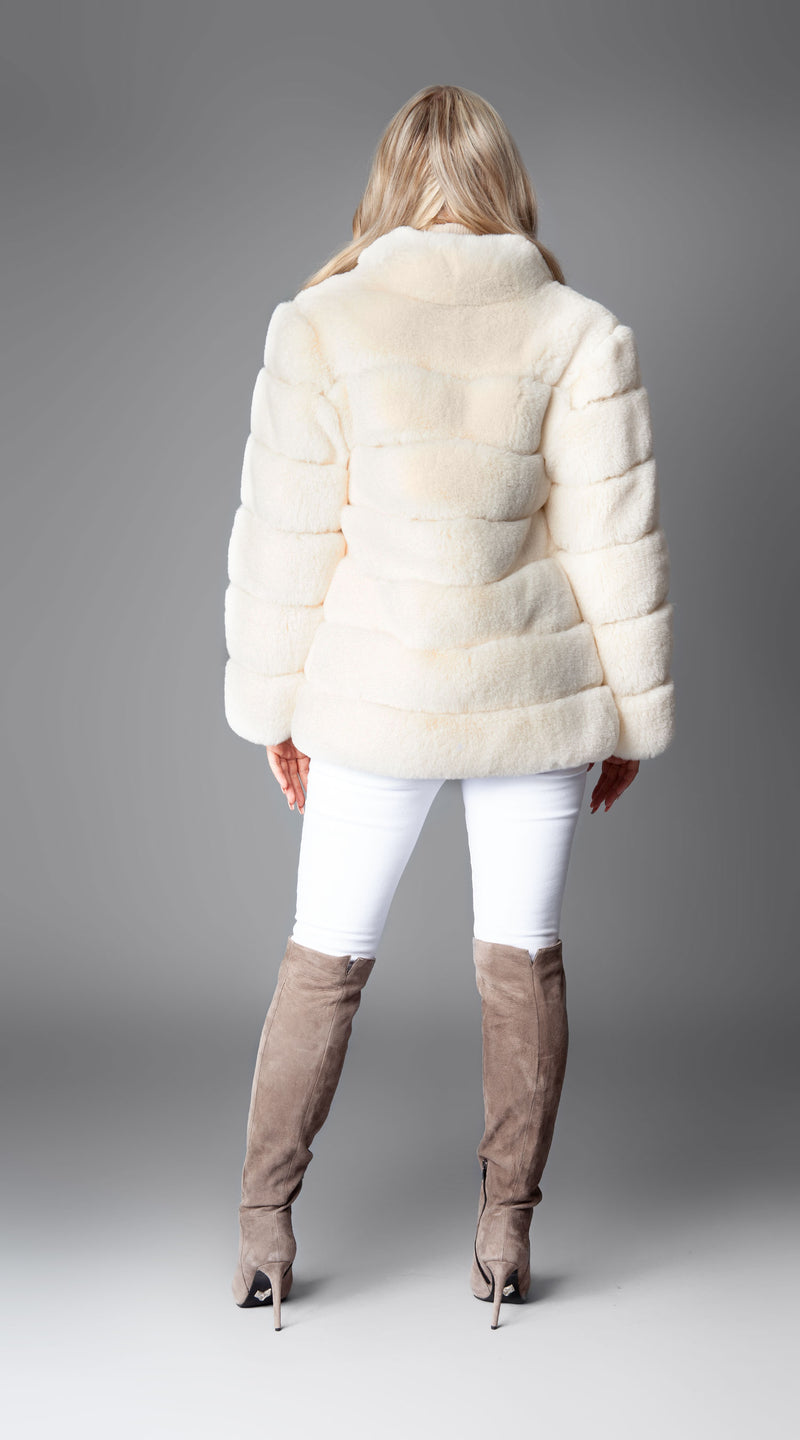 OUTLET Luxy Faux Fur 2 in 1 Coat/Gilet - Ivory