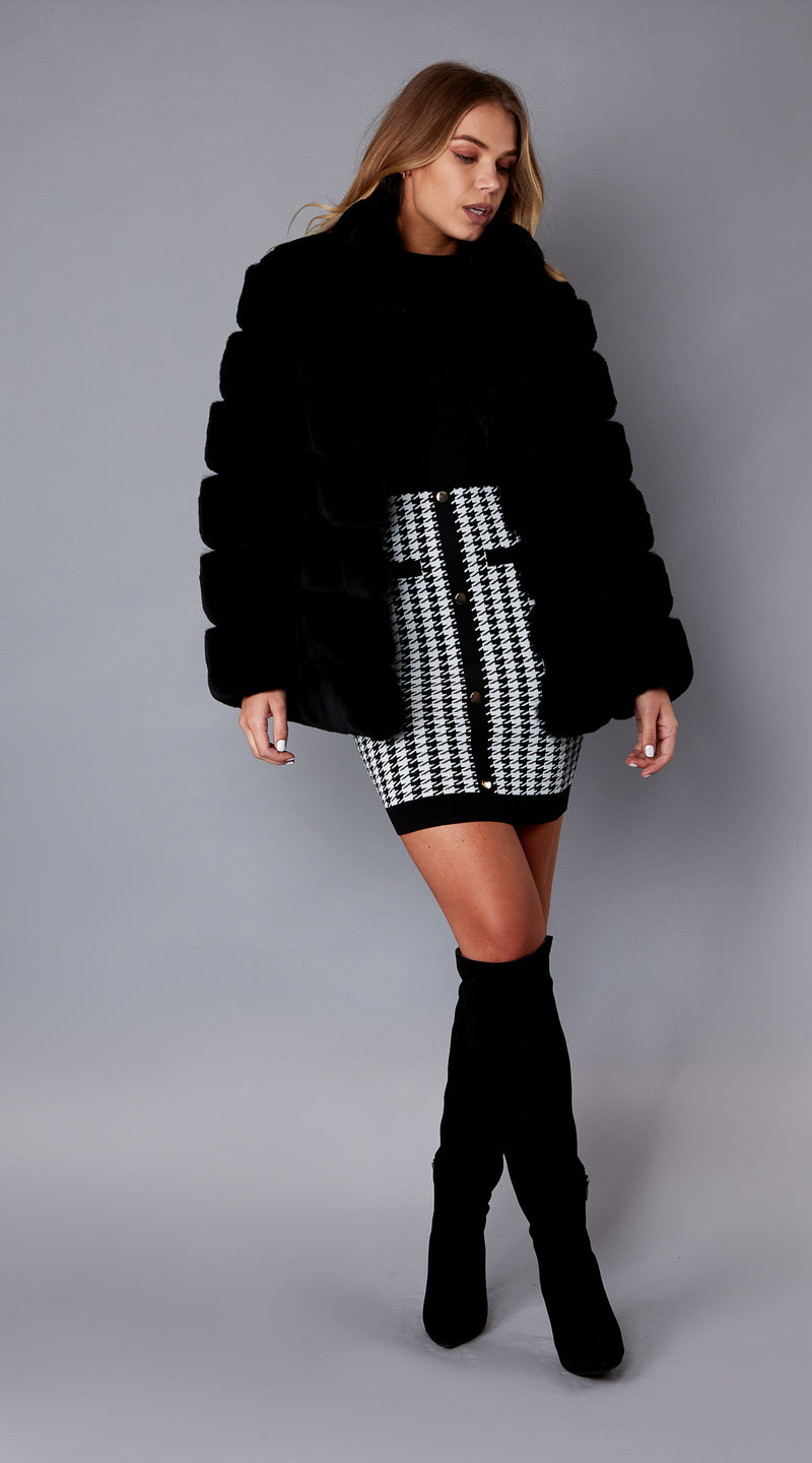 OUTLET Luxy Faux Fur 2 in 1 Coat/Gilet - Black